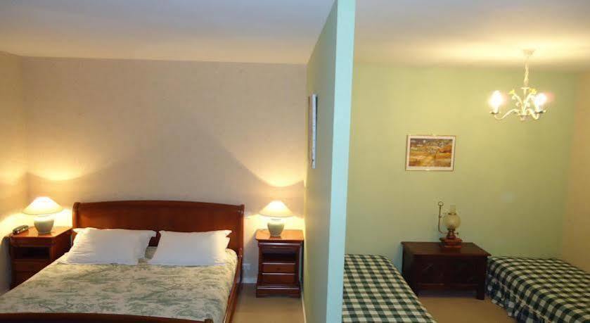 Hotel De La Gare Clisson Eksteriør bilde