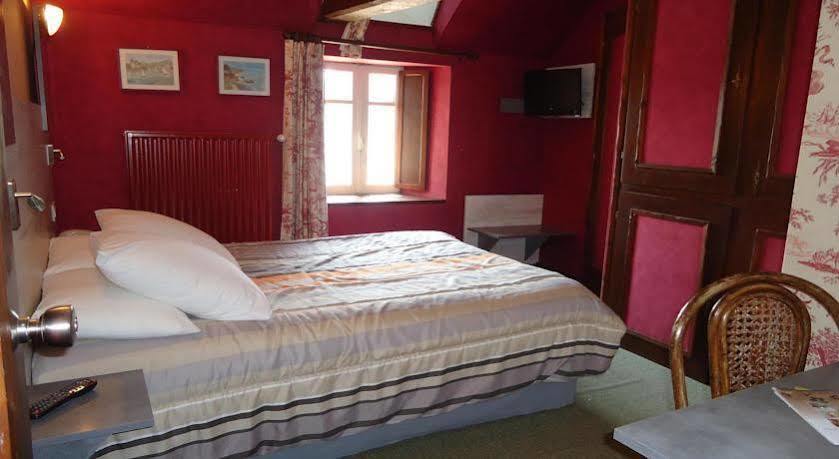 Hotel De La Gare Clisson Eksteriør bilde